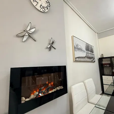 800 steps from MAGIC - ΤΟ ΚΕΝΤΡΟ ΣΤΑ ΠΟΔΙΑ ΣΟΥ Apartmán Tríkala